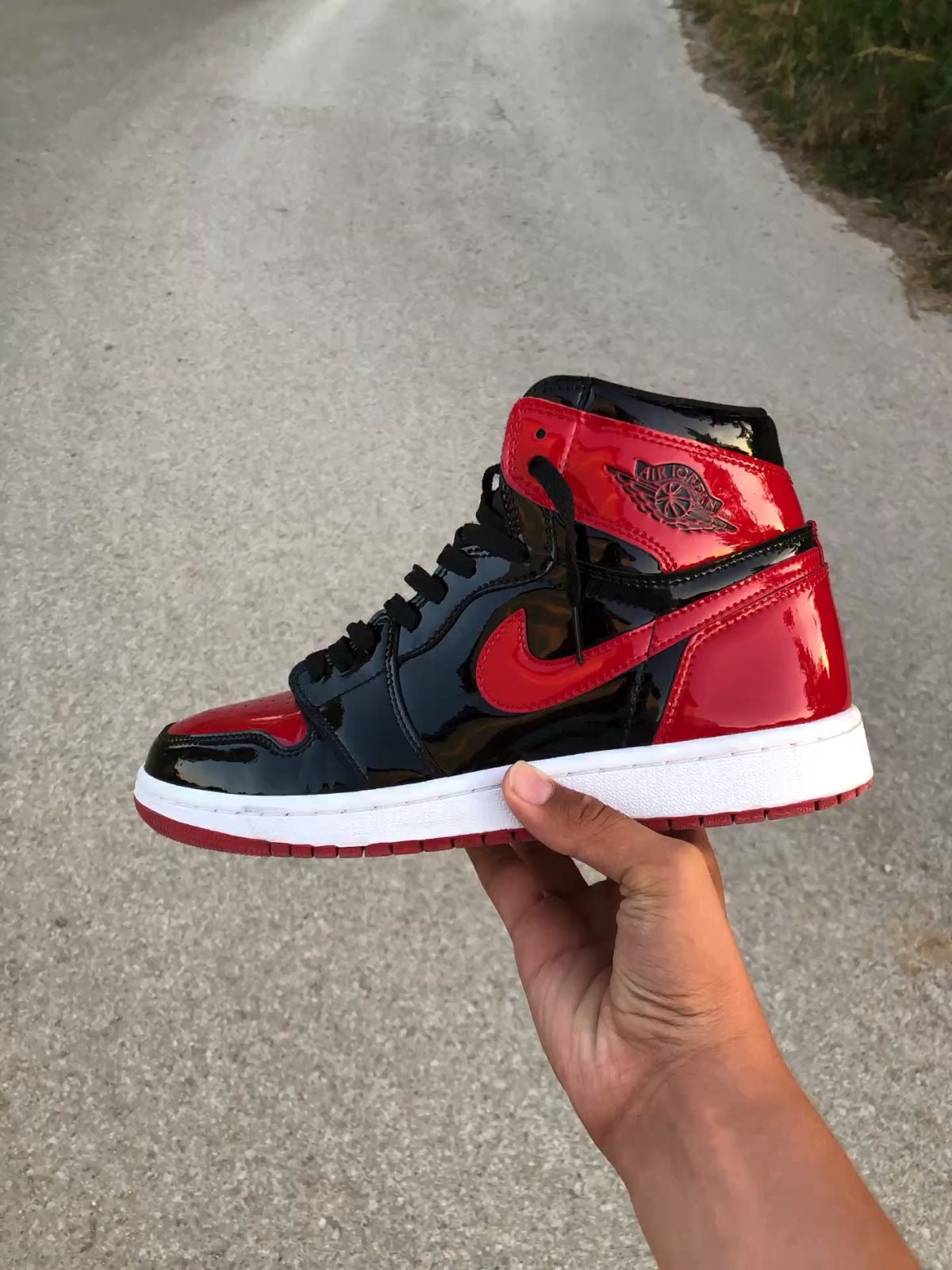 RETRO 1 BRED PATENT