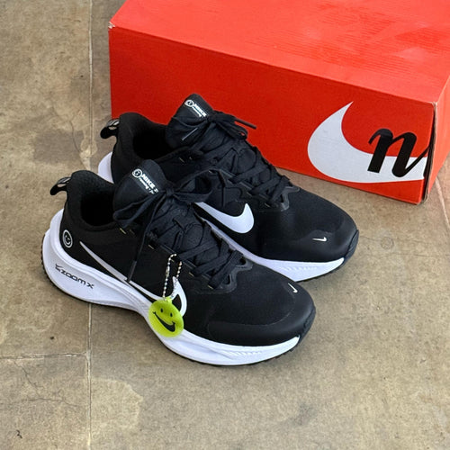 NIKE ZOOM HAPPY