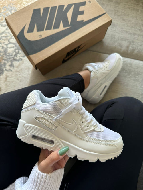 NIKE AIR MAX 90