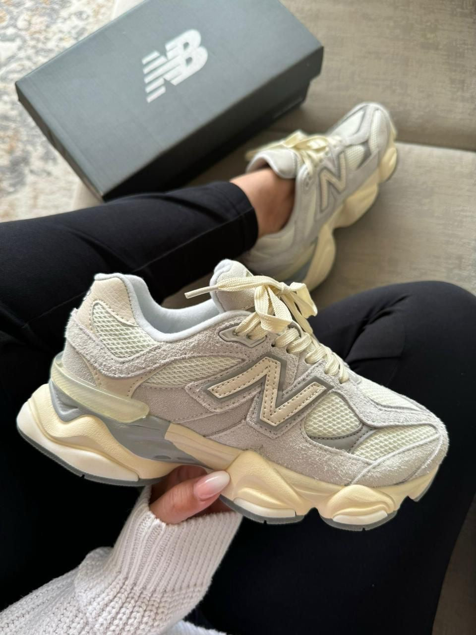 NEW BALANCE 9060