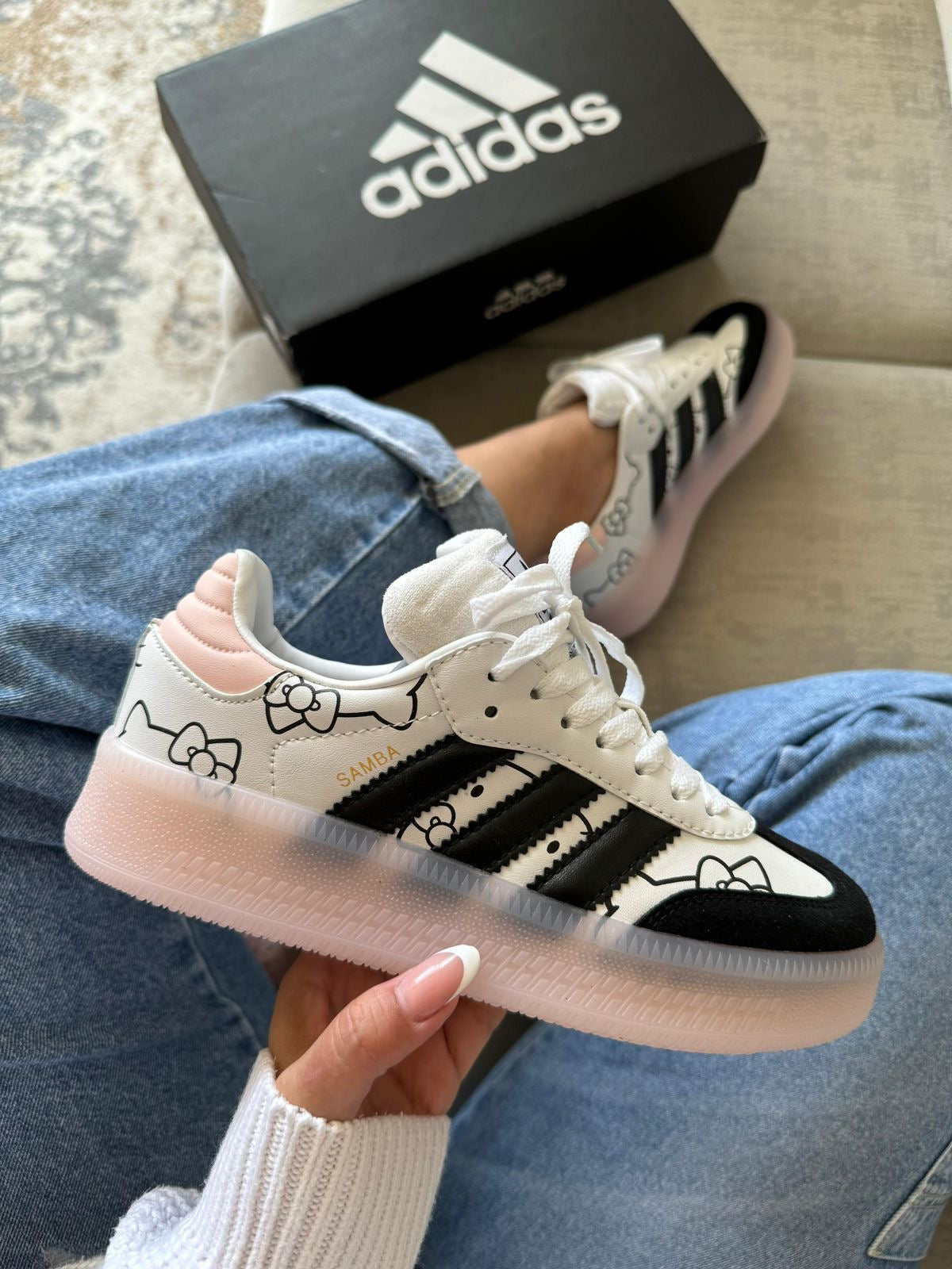 ADIDAS SAMBA HELLO KITTY