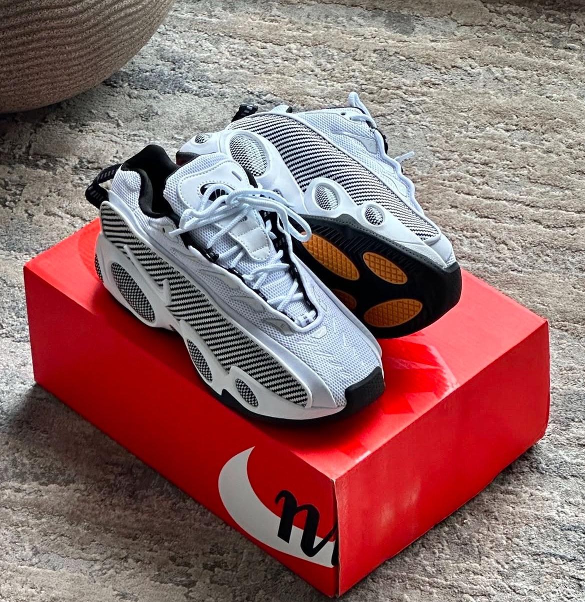 NIKE NOCTA DRAKE