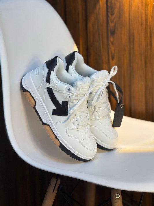 OFF WHITE OOO