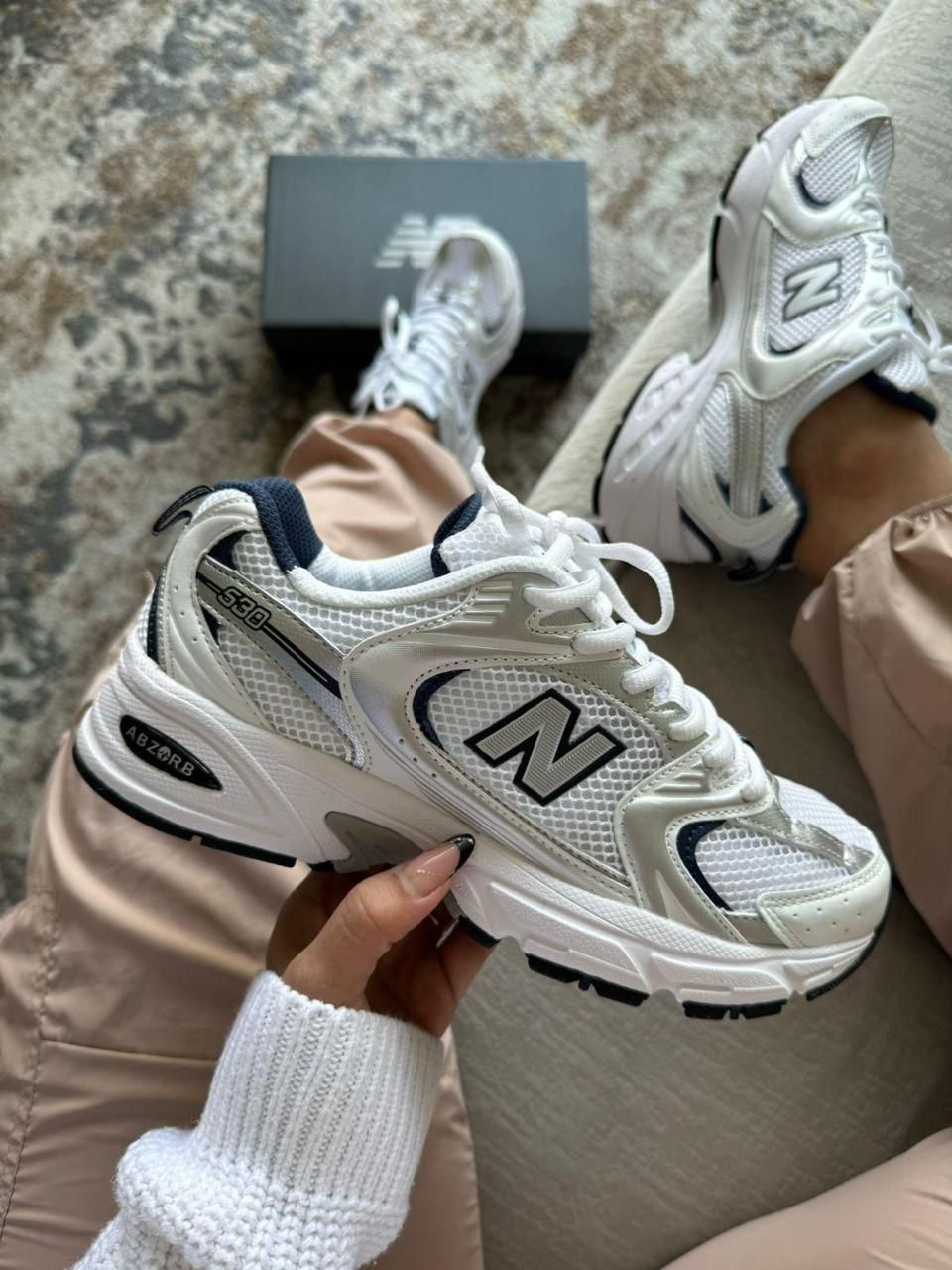 NEW BALANCE 530