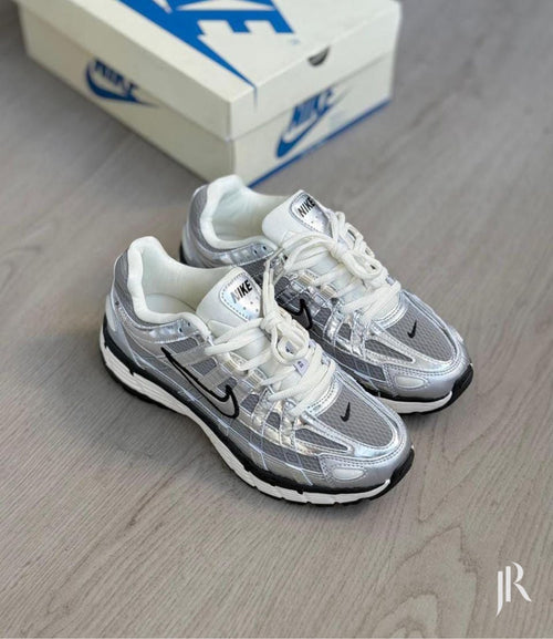 NIKE P6000